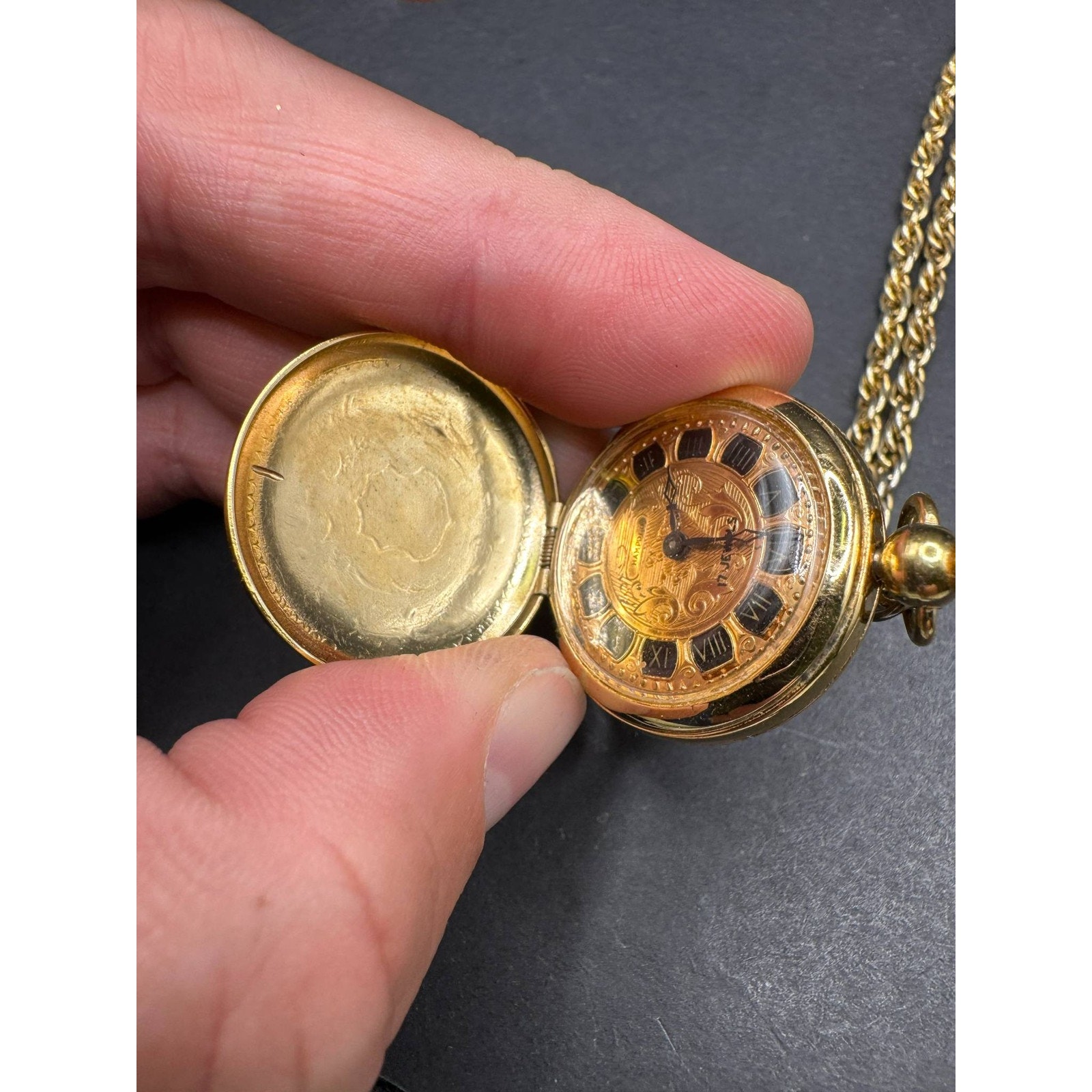 Vintage Hampden 17 Jewels Pendant Watch Necklace Gold Tone Ornate Engraved — image 4 of 8